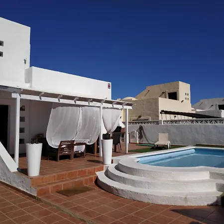 Aloha Surf House Affittacamere *