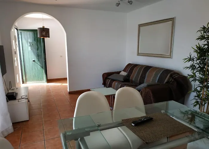 Aloha Surf House * קורלחו