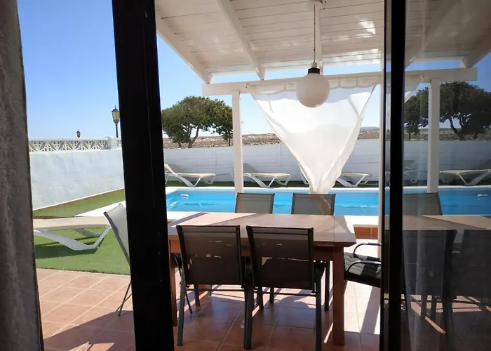 בית הארחה Aloha Surf House קורלחו