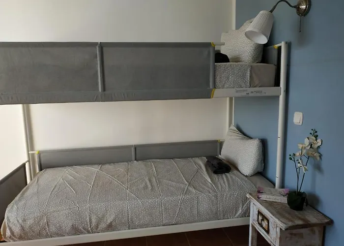 Aloha Surf House בית הארחה