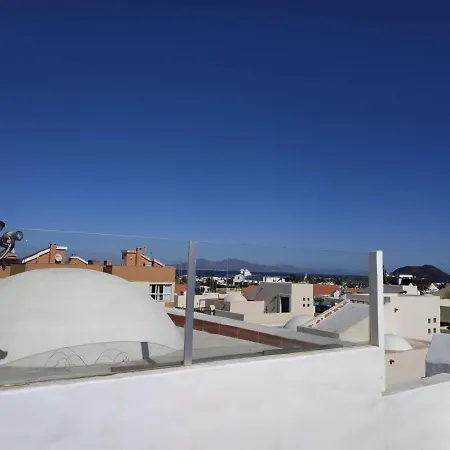 Casa de hóspedes Aloha Surf House Corralejo